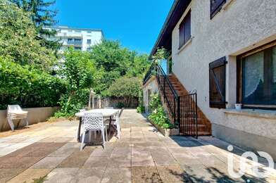 Maison 10 pièces 349000 €