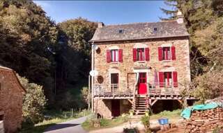 Maison 5 Pièces 137 m² à vendre à Sauveterre-de-Rouergue (12800)