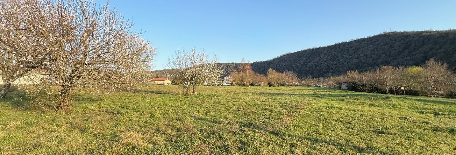 Terrain  2116 m² à vendre à Douelle (46140)