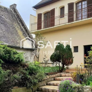 Maison 8 pièces 550000 €