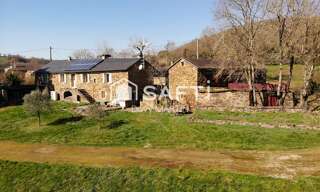 Maison 8 Pièces 219 m² à vendre à Martrin (12550)