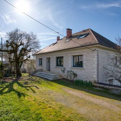 Maison 6 pièces 317700 €