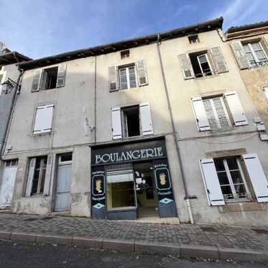Maison 17 pièces 15000 €