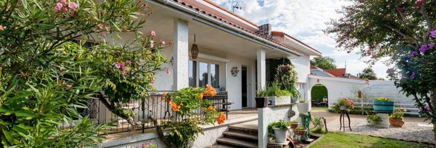 Maison 5 Pièces 107 m² à vendre à Hourtin (33990)