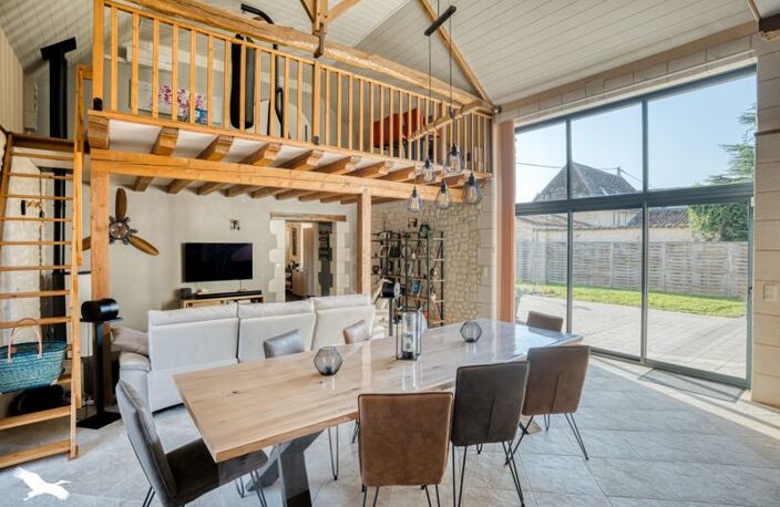 Maison en pierre de 5 pièces principales — photo 2