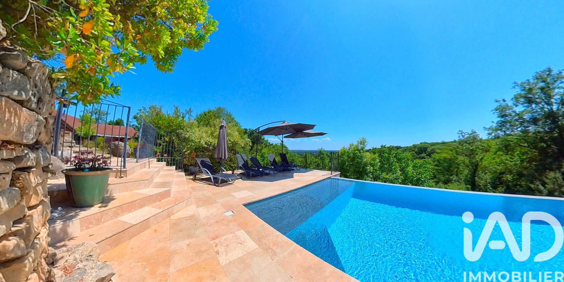 Lissac-Et-Mouret - 305m² - 10p. - 7ch.