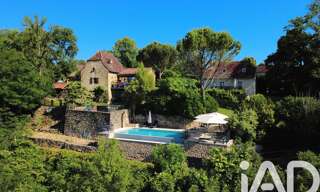 Maison 10 Pièces 305 m² à vendre à Figeac (46100)