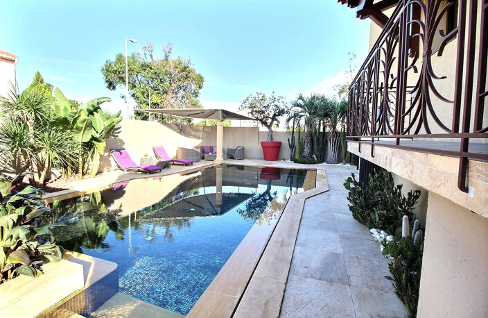 ACHAT - ST CYPRIEN  - VILLA 3 FACES - PISCINE ET GARAGE — photo 2