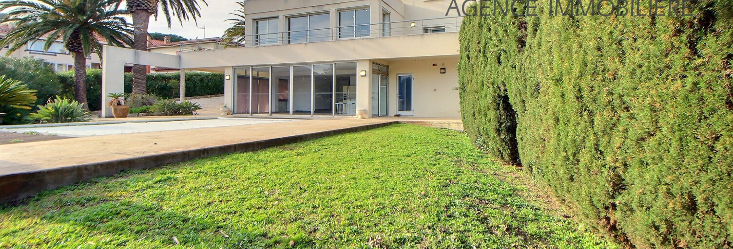 Maison 9 Pièces 290 m² à vendre à Port-Vendres (66660)