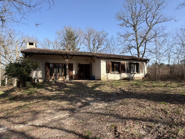 Maison 4 pièces 143 m² à Caubeyres — photo du bien