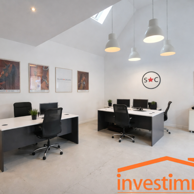 Commerce  127900 €