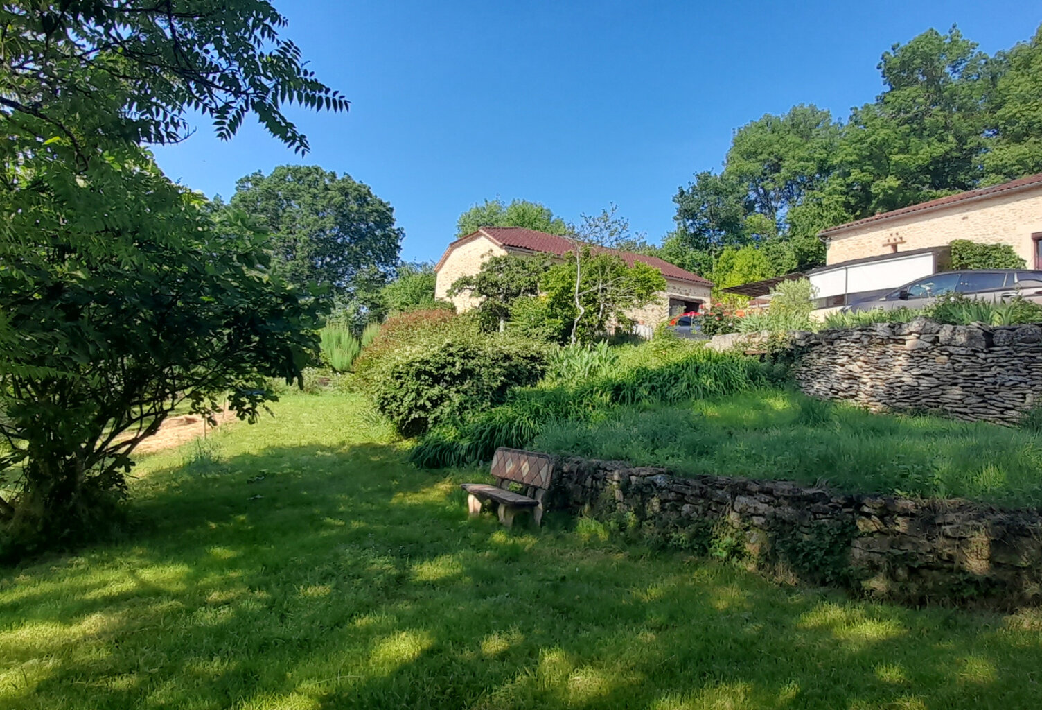 Propriété en pierre — photo 1