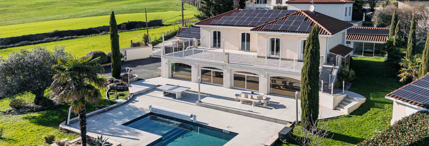 Maison 8 Pièces 260 m² à vendre à Saint-Martin-la-Plaine (42800)