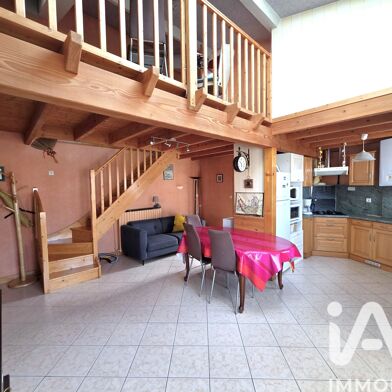 Maison 5 pièces 330500 €