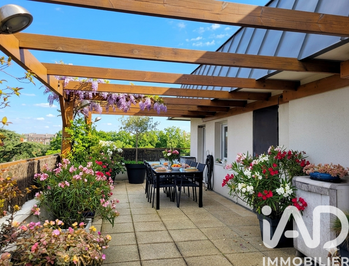 Gennevilliers - 103m² - 5p. - 3ch.