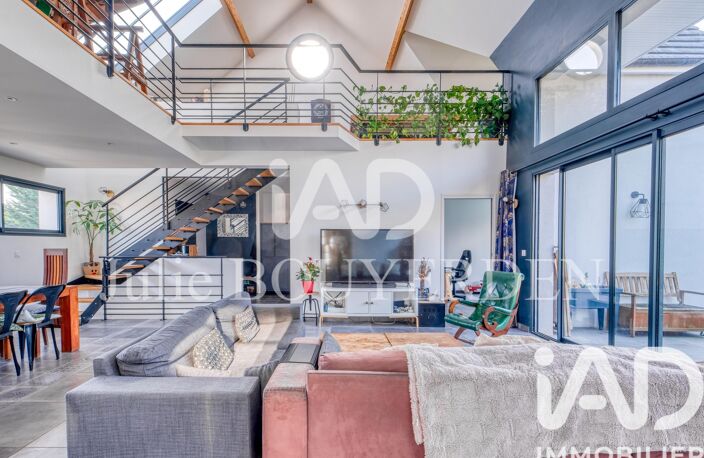Vente Maison/villa 8 pièces — photo 2