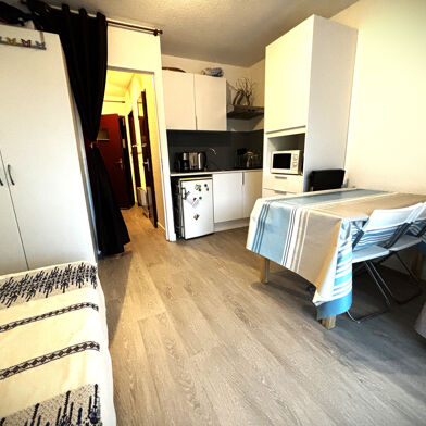 Appartement 1 pièces 64200 €