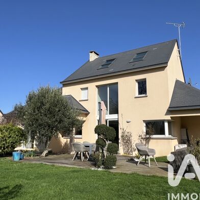 Maison 8 pièces 599000 €