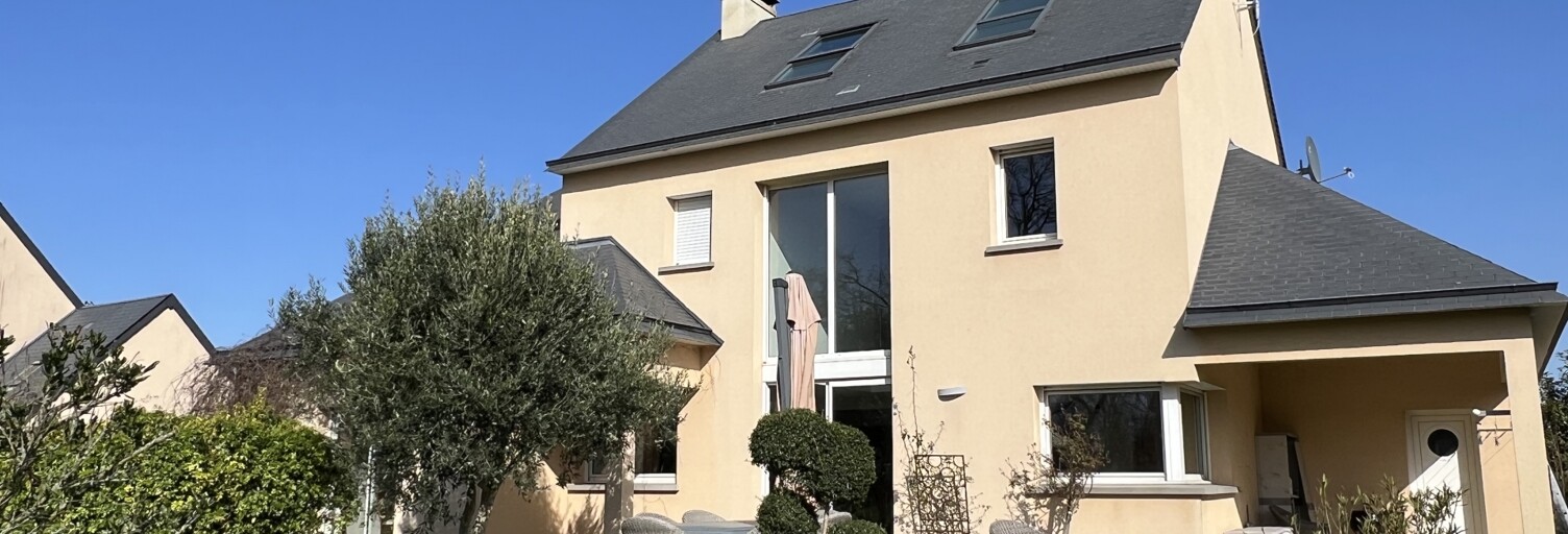 Maison 8 Pièces 198 m² à vendre à Saint-Lô (50000)