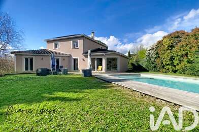 Maison 7 pièces 748000 €