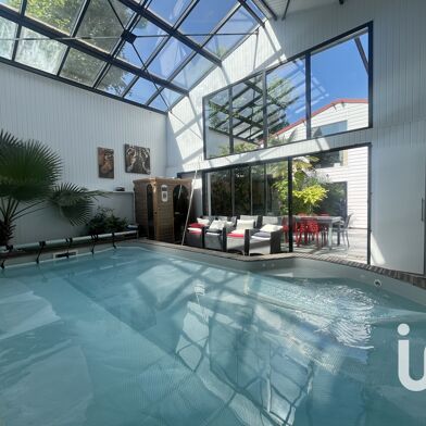 Maison 9 pièces 1074000 €