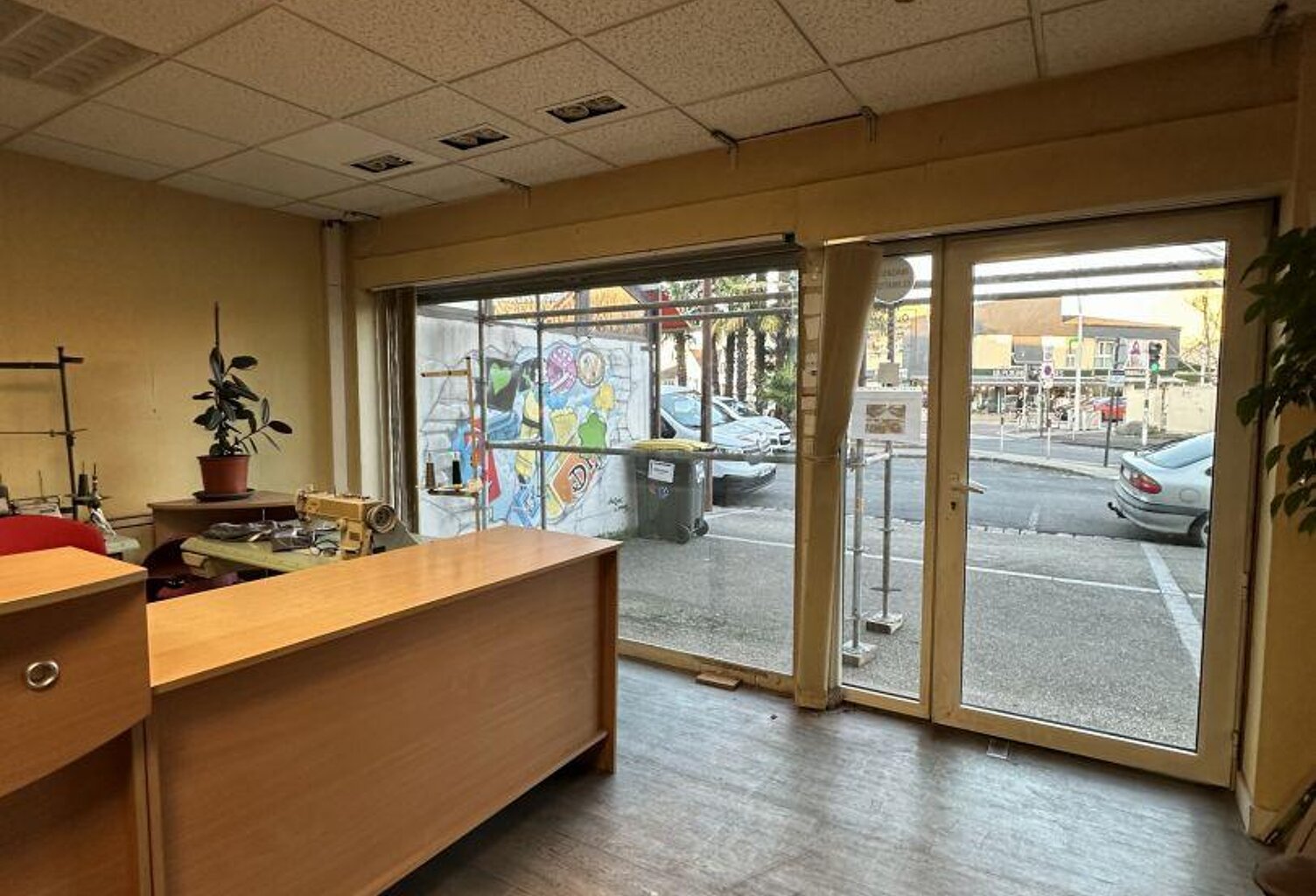 Vente Boutique/Local commercial 45 m&sup2; — photo 1