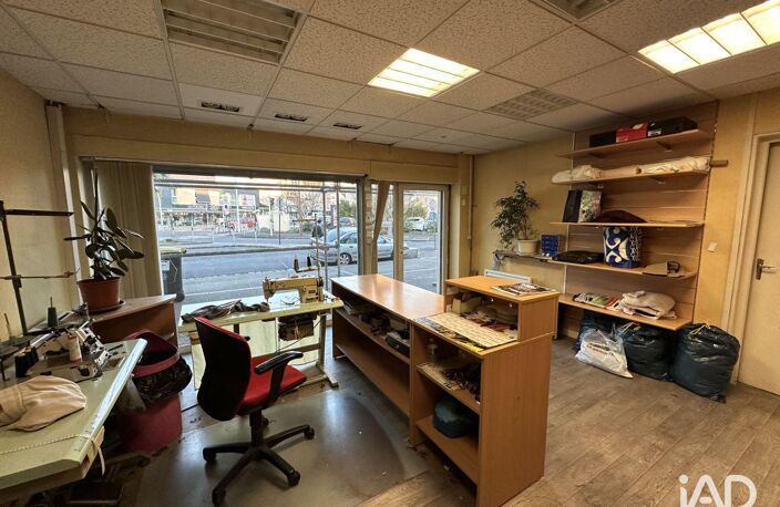 Vente Boutique/Local commercial 45 m&sup2; — photo 2