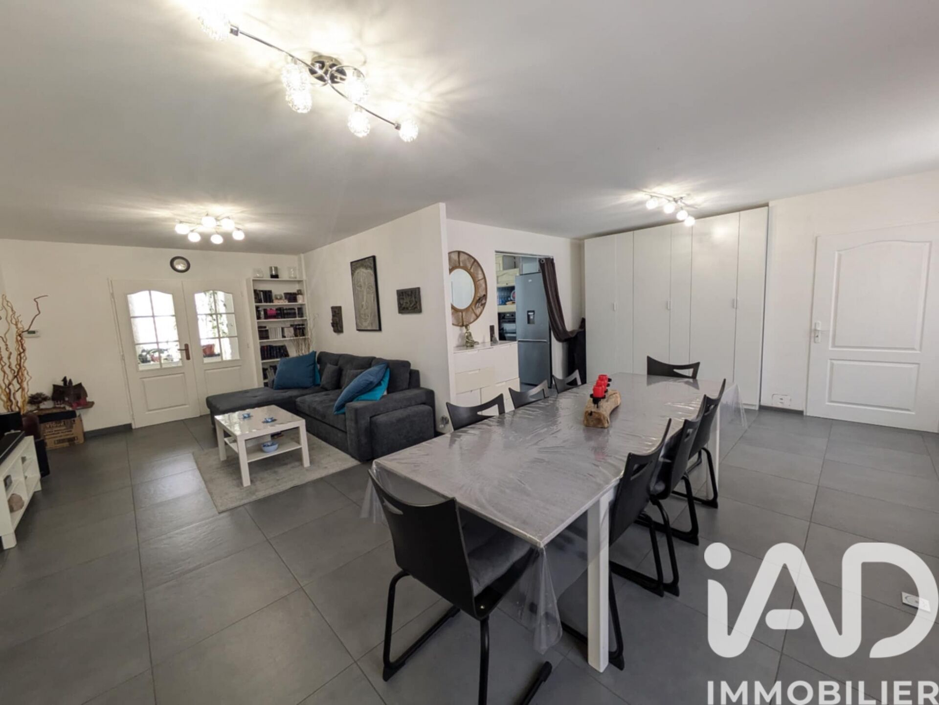 Vente Appartement 5 pièces - Photo 2
