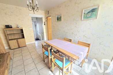 Appartement 3 pièces 162800 €