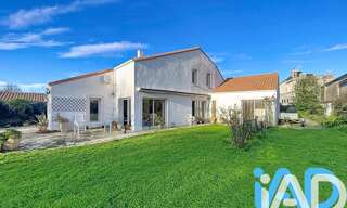 Maison 7 Pièces 224 m² à vendre à Coulonges-sur-l'Autize (79160)