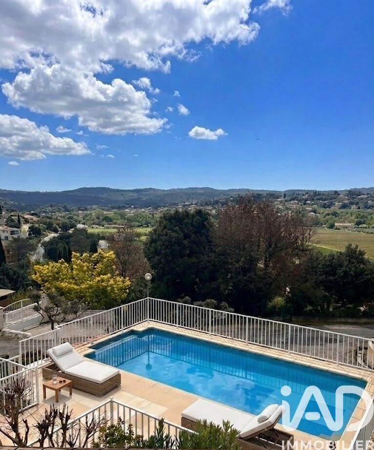 Carces - 162m² - 7p. - 4ch.