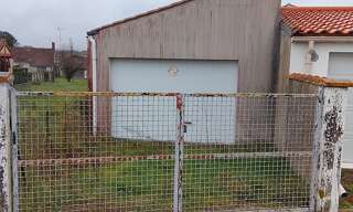 Garage  24 m² à vendre à Avrillé (85440)