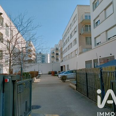 Appartement 4 pièces 237000 €