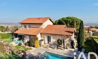 Maison 8 Pièces 172 m² à vendre à Écotay-l'Olme (42600)