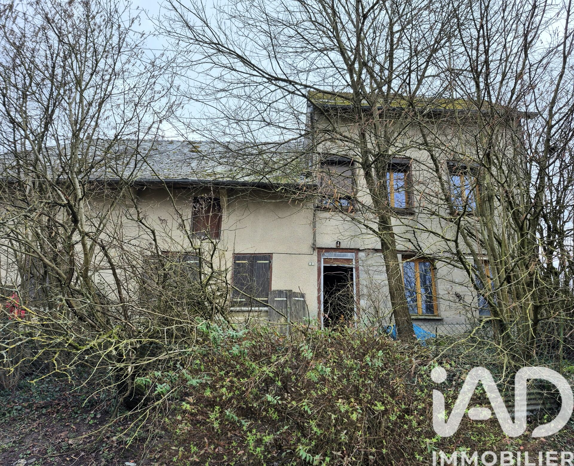 Chaumont-Porcien - 120m² - 4p.