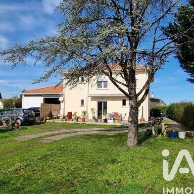 Maison 7 pièces 449000 €