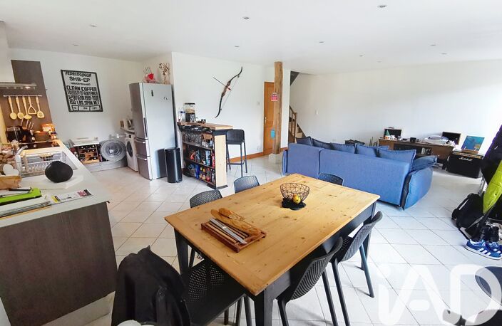 Vente Maison/villa 7 pièces — photo 2