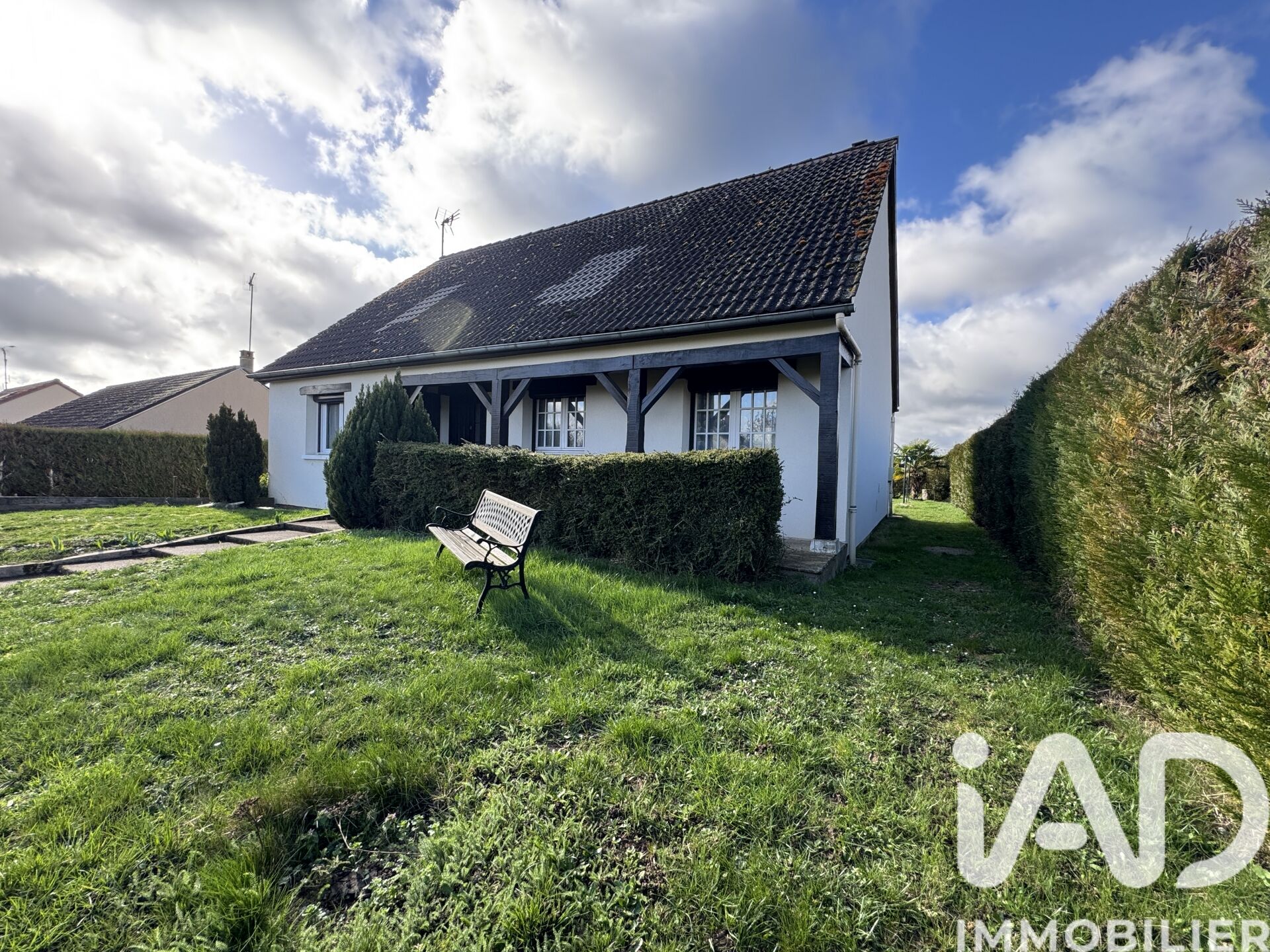 Cloyes-Sur-Le-Loir - 90m² - 5p. - 4ch.