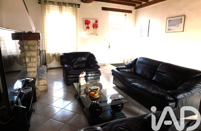 Vente Maison/villa 7 pièces — photo 2