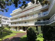 ROYAN - QUARTIER DU PARC - BEL APPARTEMENT T4 - 2 TERRASSES - GARAGE - PARKING - CAVE — photo 2