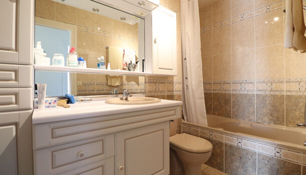 Appartement 4 pièces  à vendre Royan 17200