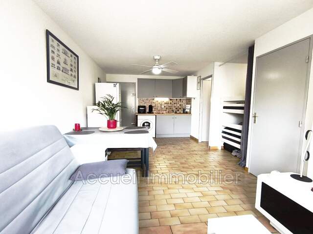 P2 cabine au 1er étage avec parking privé, d''environ 30 m² av — photo du bien