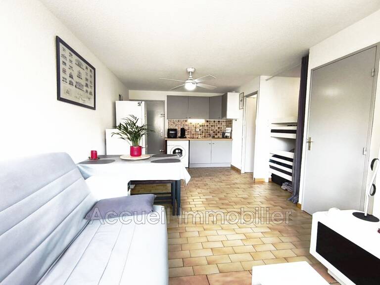 P2 cabine au 1er étage avec parking privé, d''environ 30 m² av — photo 1