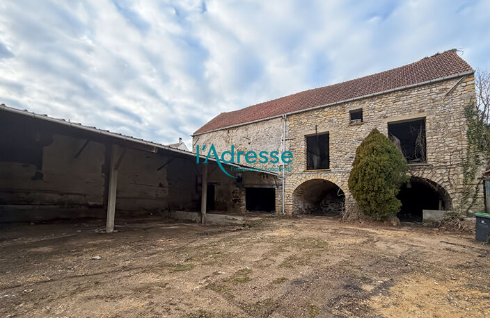 Attention au potentiel énorme de ce corps de ferme — photo 4
