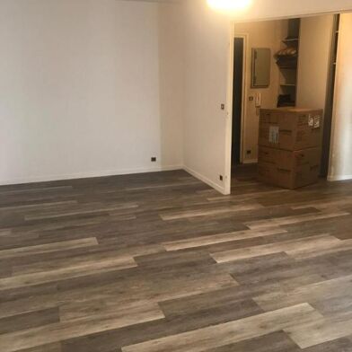 Appartement 2 pièces 940 €