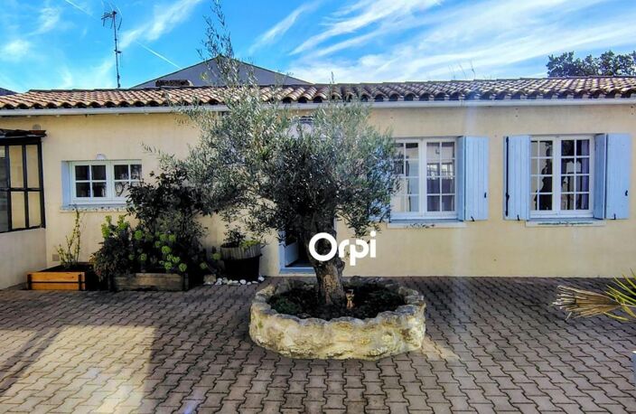 MARENNES - Ensemble immobilier de 2 maisons — photo 2