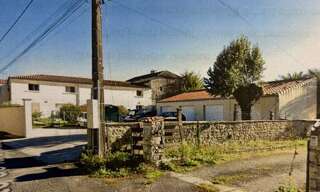 Maison 15 Pièces 305 m² à vendre à La Couronne (16400)