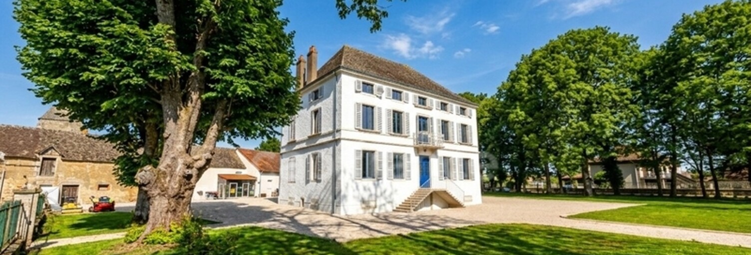 Maison 10 Pièces 362 m² à vendre à Chalon-sur-Saône (71100)