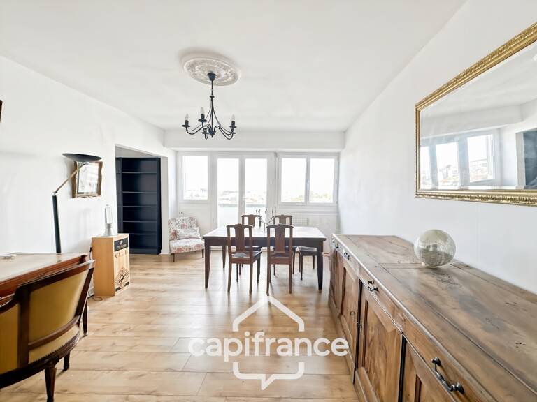Appartement à vendre, La Rochelle quartier de La Genette, 69m2, 2 Chambres, dernier étage avec ascenseur, cave et parking — photo 1