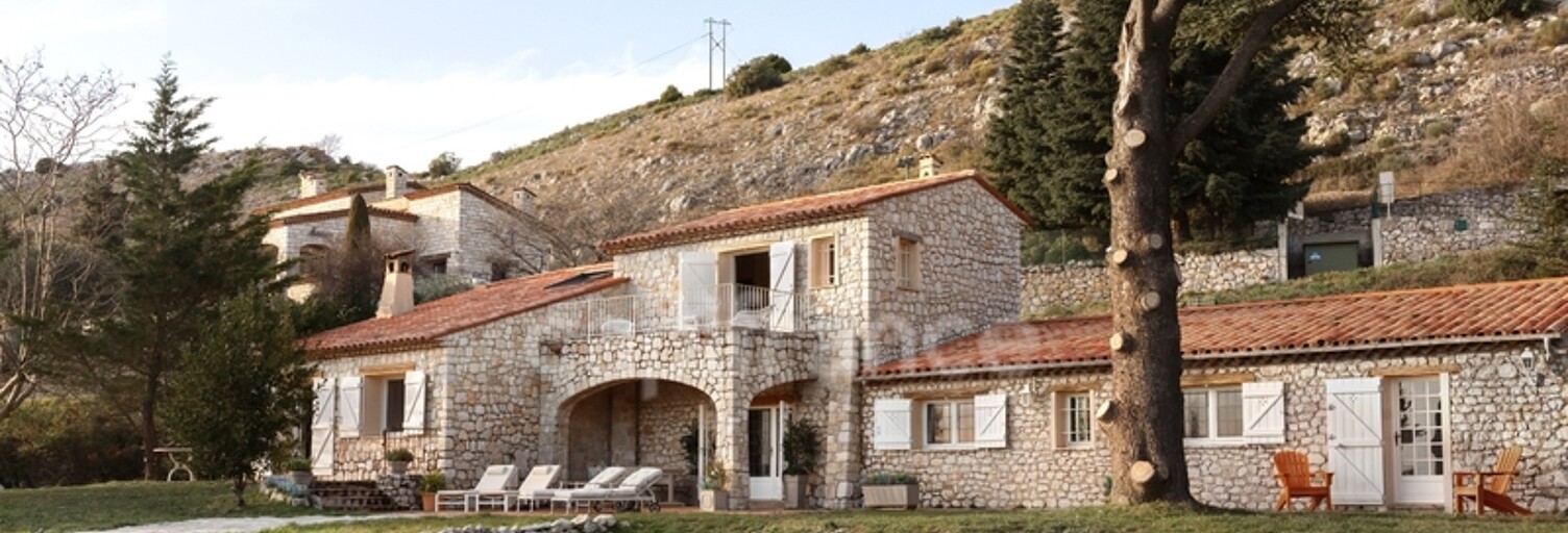 Maison 6 Pièces 187 m² à vendre à Gourdon (06620)